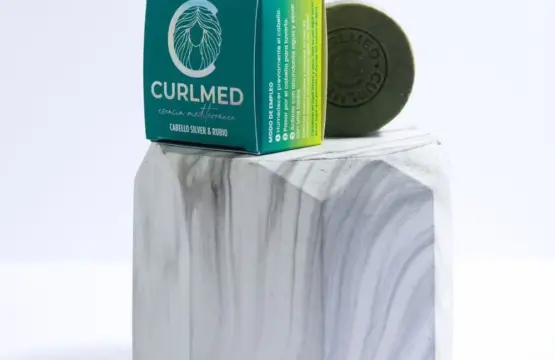 CurlMed Champú Sólido Cabello Silver y Rubio 80g photo review