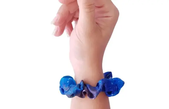 Soulta Scrunchie de Satén Galaxia