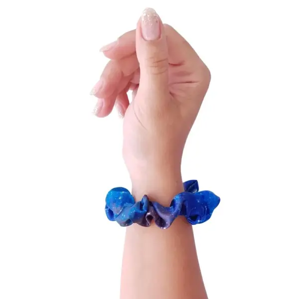 Soulta Scrunchie de Satén Galaxia - Imagen 1