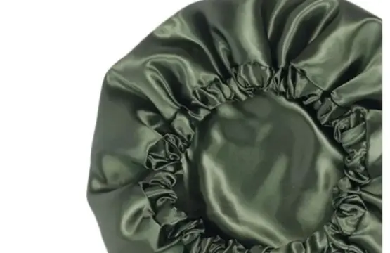 Soulta Gorro de Satén Verde Oliva