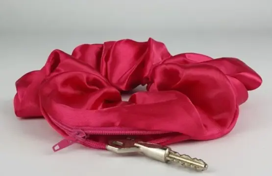 Soulta Scrunchie Secret de Satén Rosa